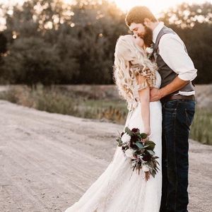 Meet your Posher, Casey